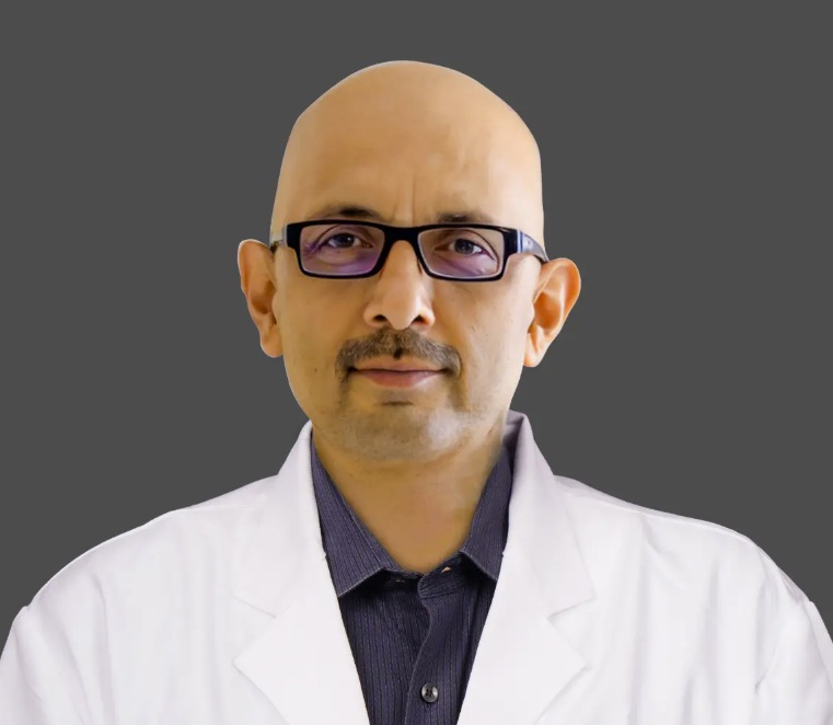 Portrait of Dr. Dr. Mohit Sharma