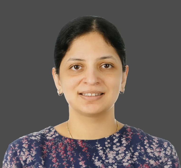 Portrait of Dr. Dr. Shikha Gupta