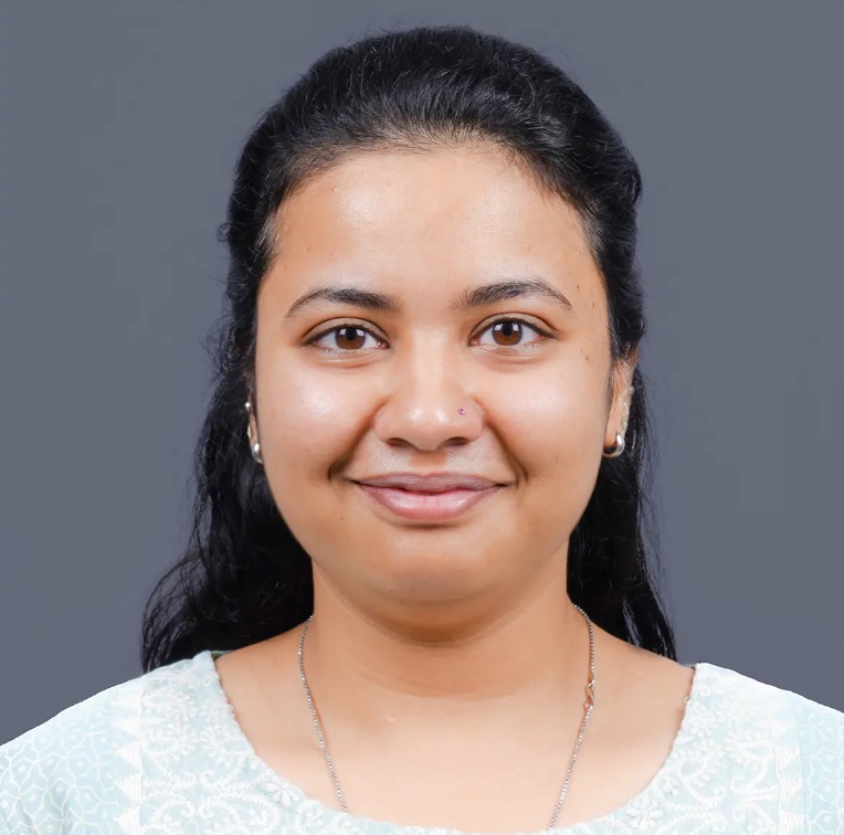 Portrait of Dr. Dr. Vasundhra Jain